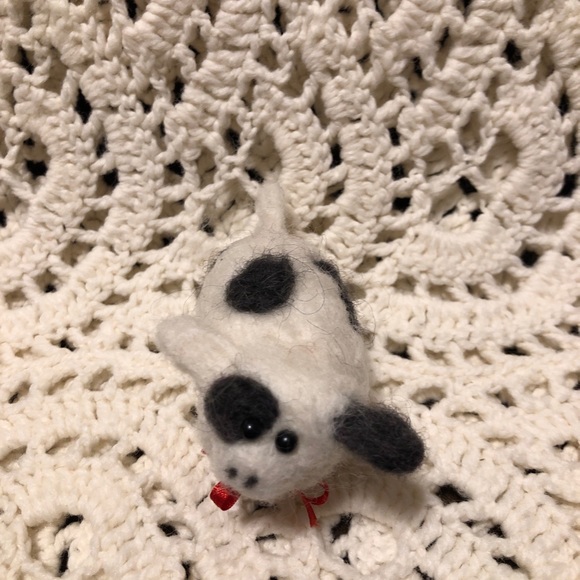 Handmade Needle Felted farm pig - Picture 12 of 16